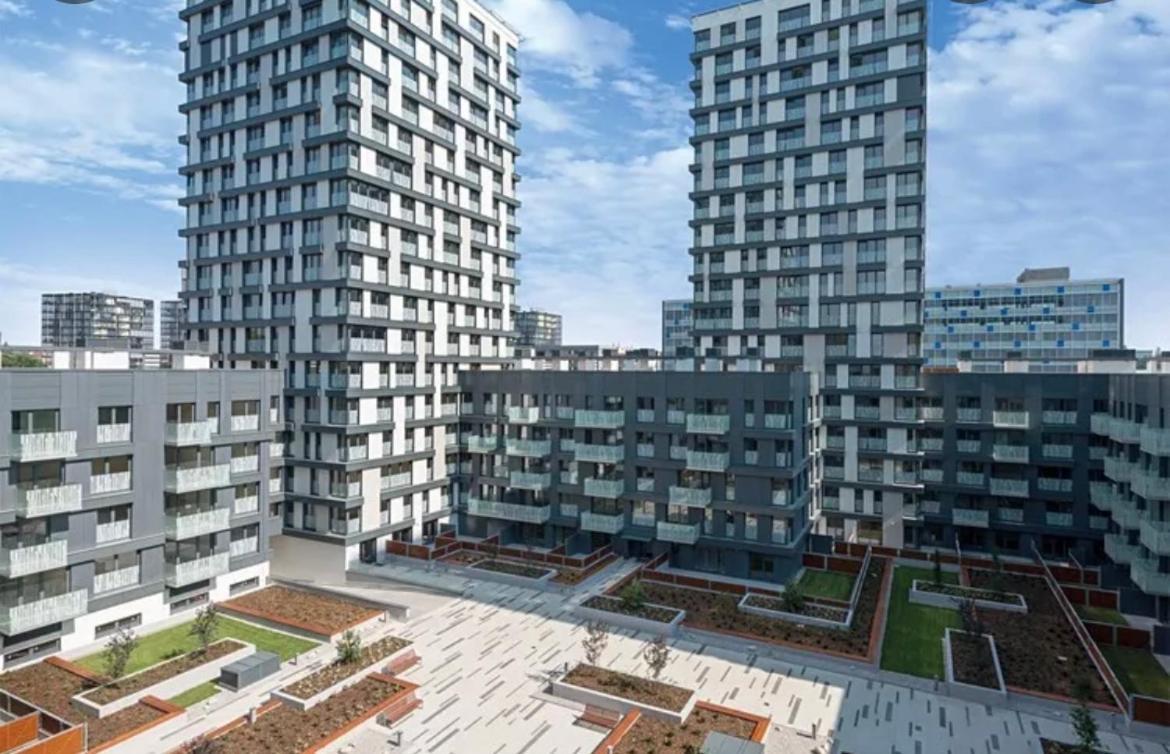 Garden Tower - Parking Apartment
